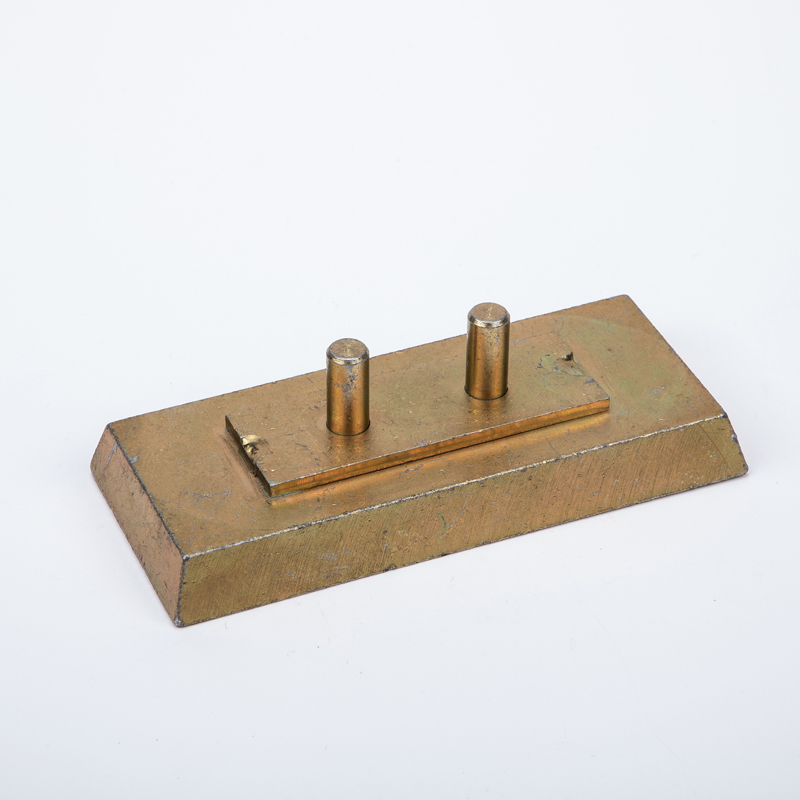 shuttering magnet